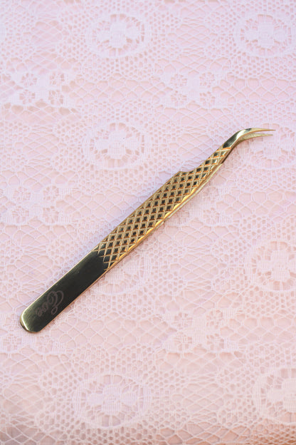 Eve C Curve Lash Tweezer - Limited Edition Vesper Tweezer Collection